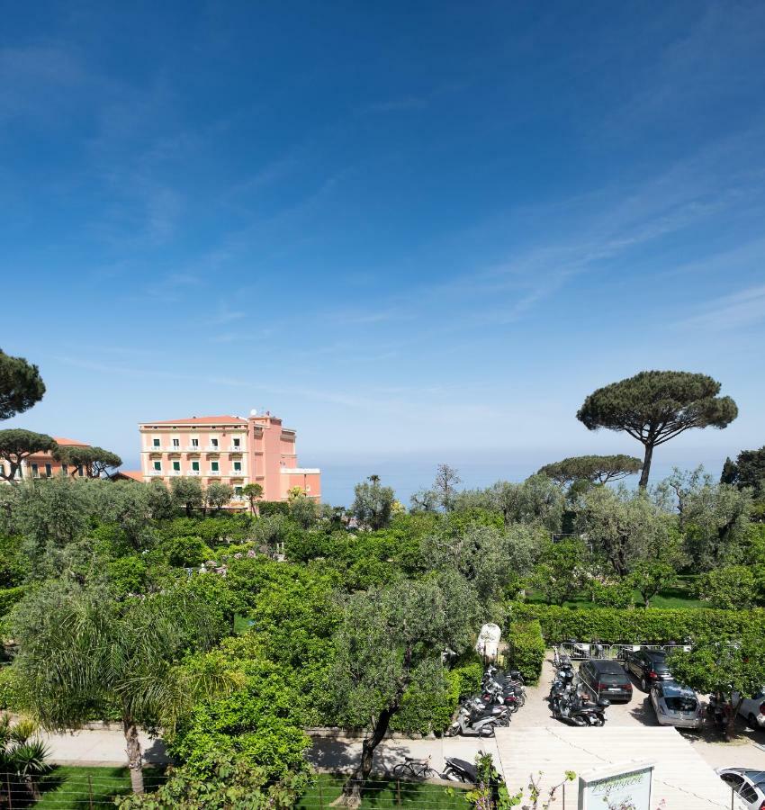 "White Mermaid" - Sorrento Downtown Sea View Apartment 외부 사진